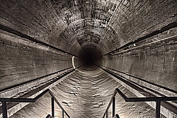 Der Time Tunnel - Bernhard Saalfeld
